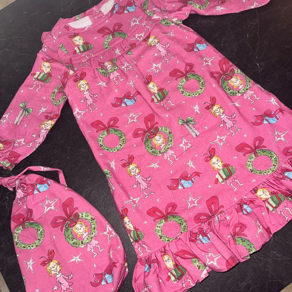 Posh peanut Cindy Lou who pajamas
